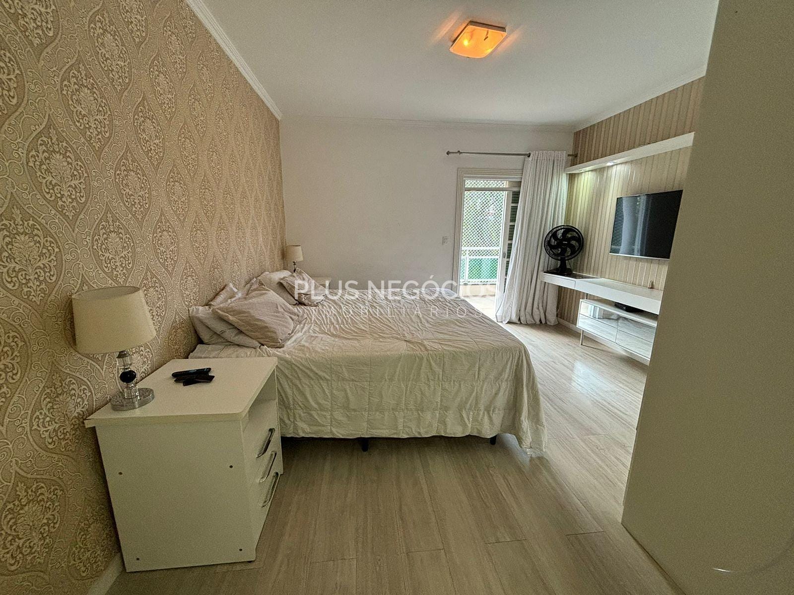 Casa à venda com 3 quartos, 300m² - Foto 20
