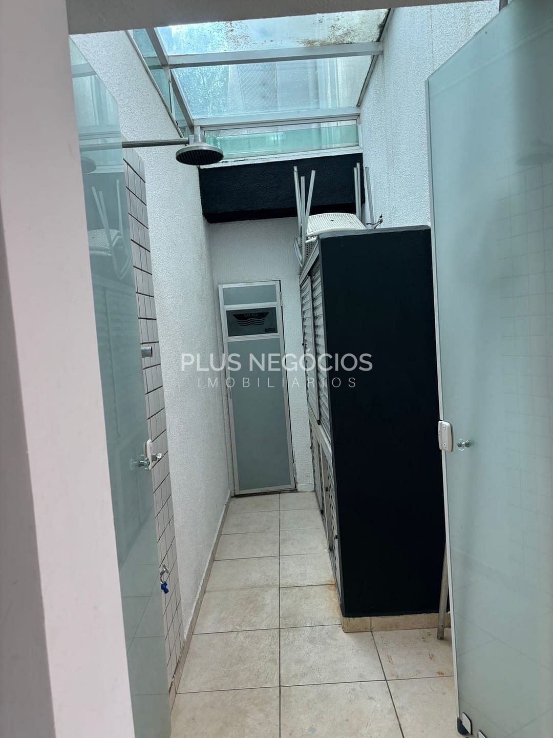 Casa à venda com 3 quartos, 300m² - Foto 50