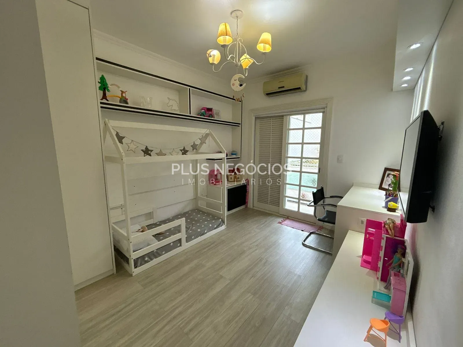 Casa, 3 quartos, 300 m² - Foto 27