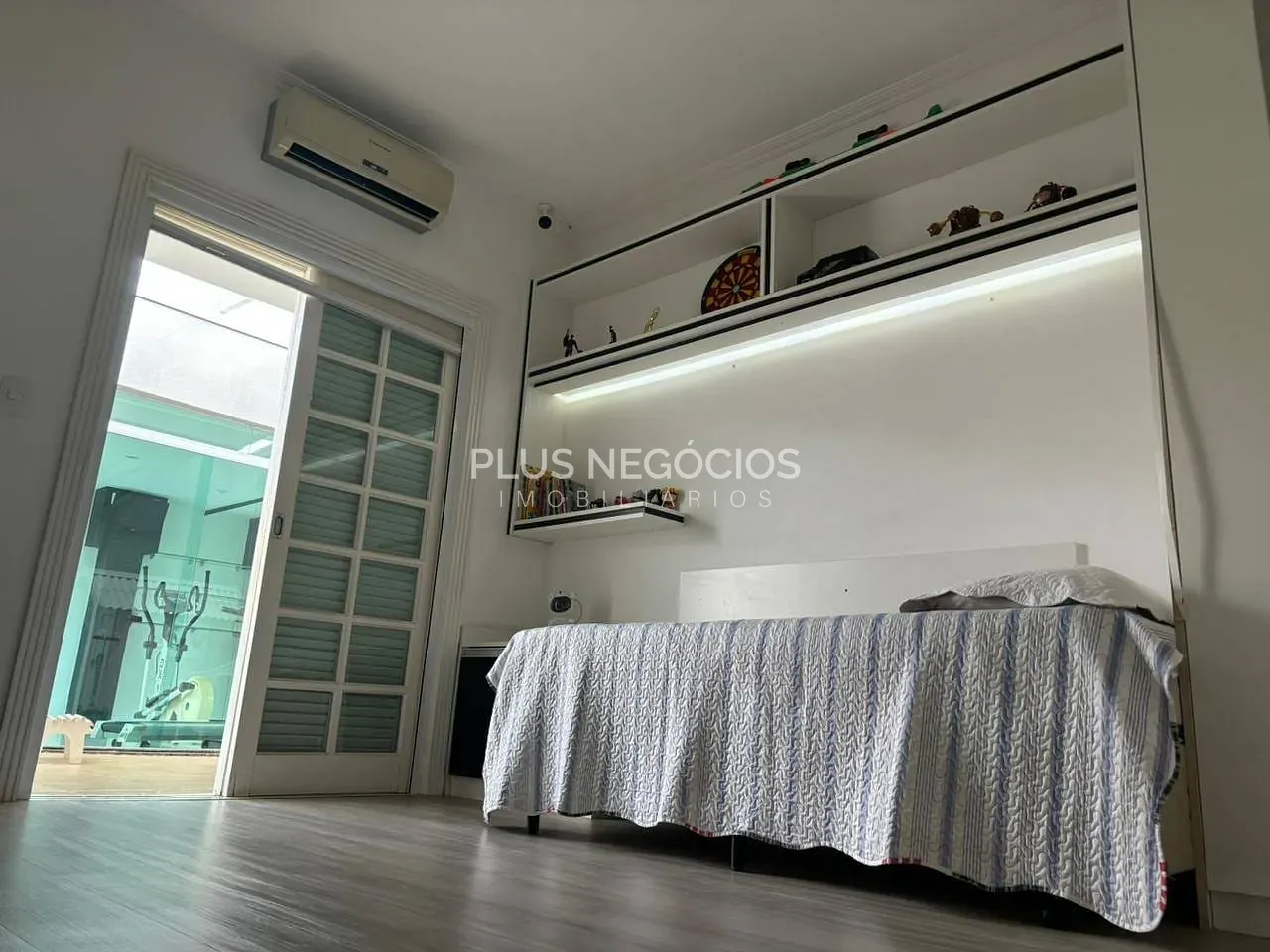 Casa, 3 quartos, 300 m² - Foto 33