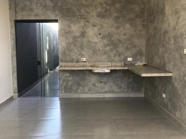 Casa com 125m² 2 quartos e 2 banheiros, à venda, no bairro Continental 3 em Taubaté