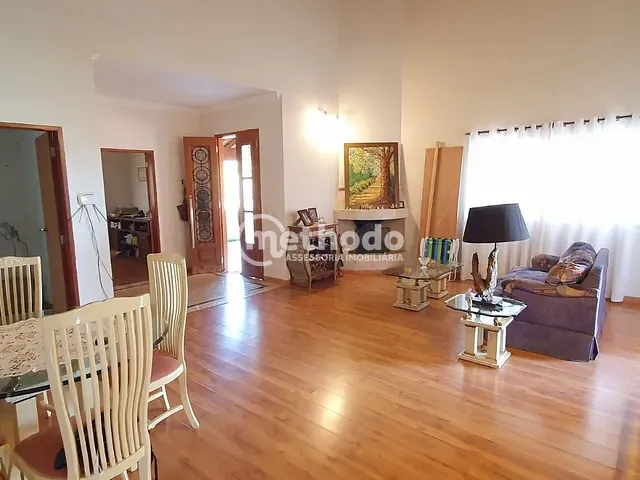 Casa com 1000m² 3 quartos e 4 banheiros, à venda, no bairro Chácara Santa Margarida em Campinas
