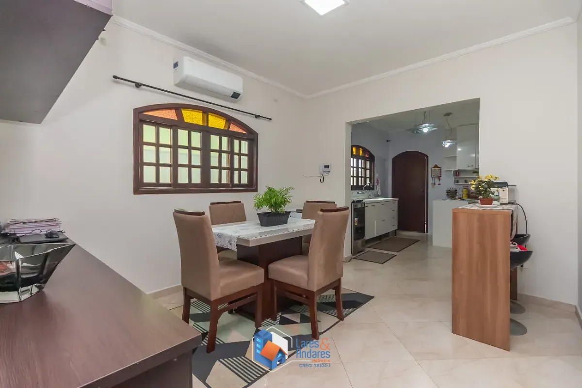 Casa, 3 quartos, 222 m² - Foto 4