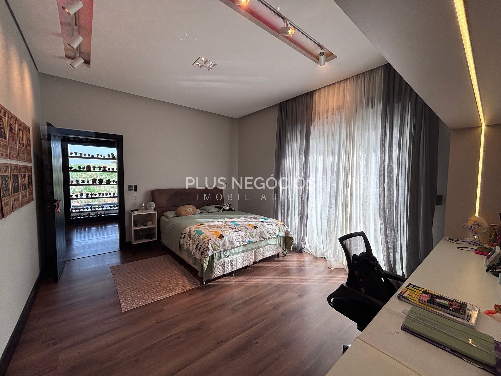 Casa à venda com 4 quartos, 776m² - Foto 46