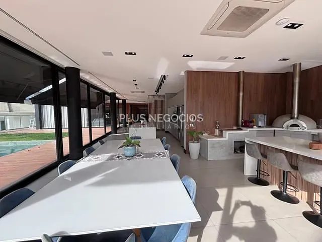 Casa com 1682m² 4 quartos e 6 banheiros, à venda, no bairro Parque Reserva Fazenda Imperial em Sorocaba