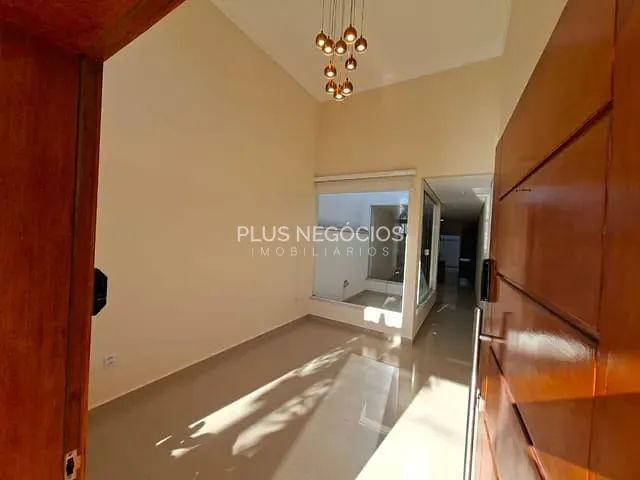 Casa com 200m² 3 quartos e 3 banheiros, à venda, no bairro Jardim Novo Horizonte em Sorocaba