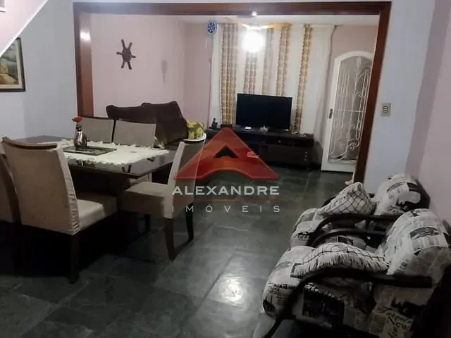 Casa com 200m² 4 quartos e 2 banheiros, à venda, no bairro Cidade Vista Verde em São José dos Campos