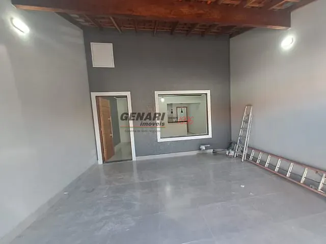 Casa com 125m² 3 quartos e 2 banheiros, à venda, no bairro Vila Brizzola em Indaiatuba