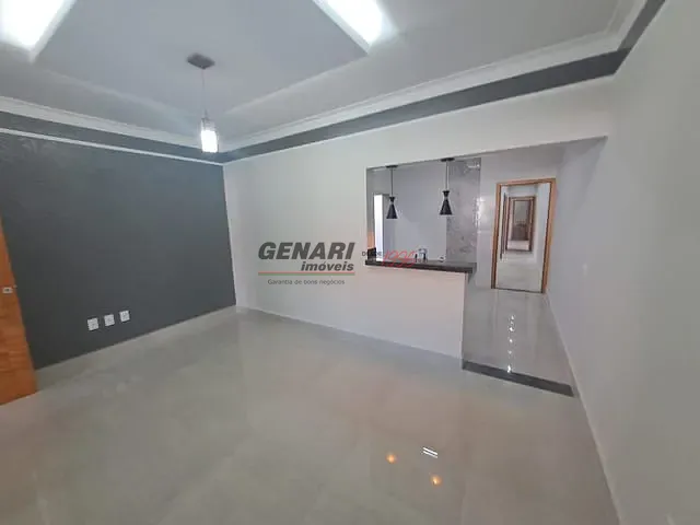 Casa com 125m² 3 quartos e 2 banheiros, à venda, no bairro Vila Brizzola em Indaiatuba