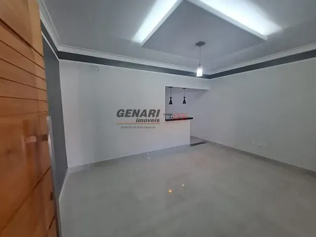 Casa com 125m² 3 quartos e 2 banheiros, à venda, no bairro Vila Brizzola em Indaiatuba