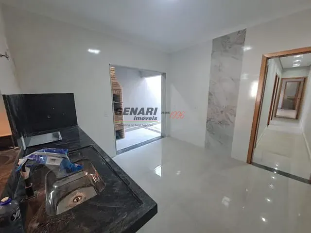 Casa com 125m² 3 quartos e 2 banheiros, à venda, no bairro Vila Brizzola em Indaiatuba