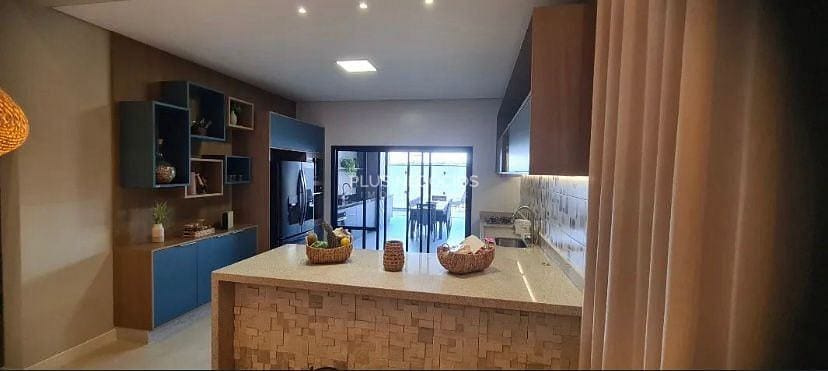 Casa à venda com 3 quartos, 199m² - Foto 7