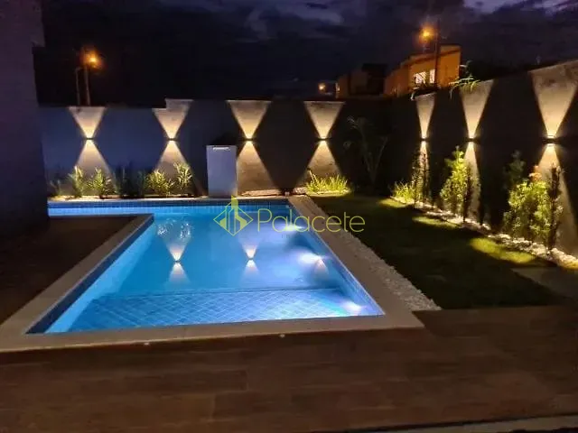 Casa com 540m² 3 quartos e 5 banheiros, à venda, no bairro Bairro do Grama em Caçapava