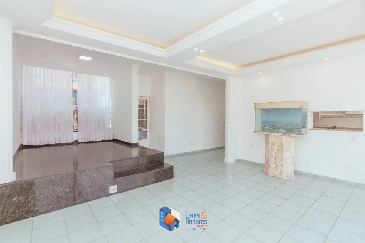 Casa, 3 quartos, 300 m² - Foto 11