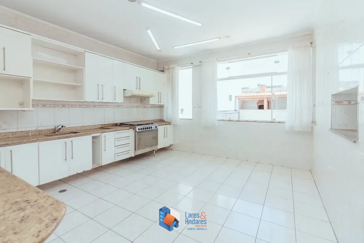 Casa, 3 quartos, 300 m² - Foto 12