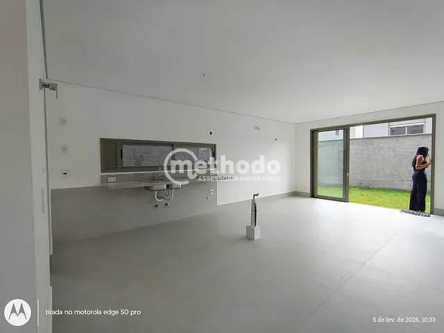 Casa com 155m² 3 quartos e 4 banheiros, à venda, no bairro Loteamento Santa Ana do Atibaia -- Sousas em Campinas