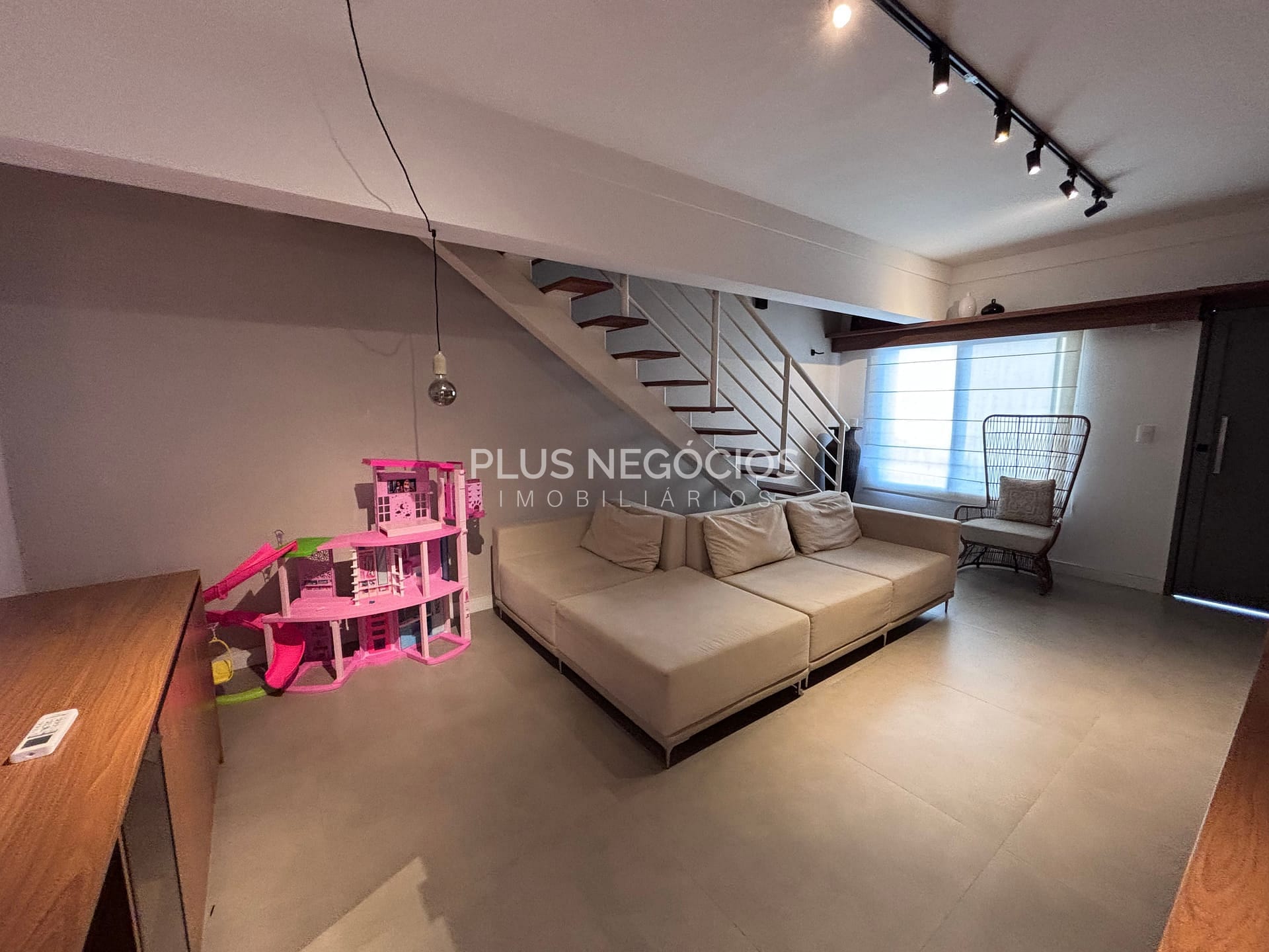 Casa à venda com 3 quartos, 155m² - Foto 6