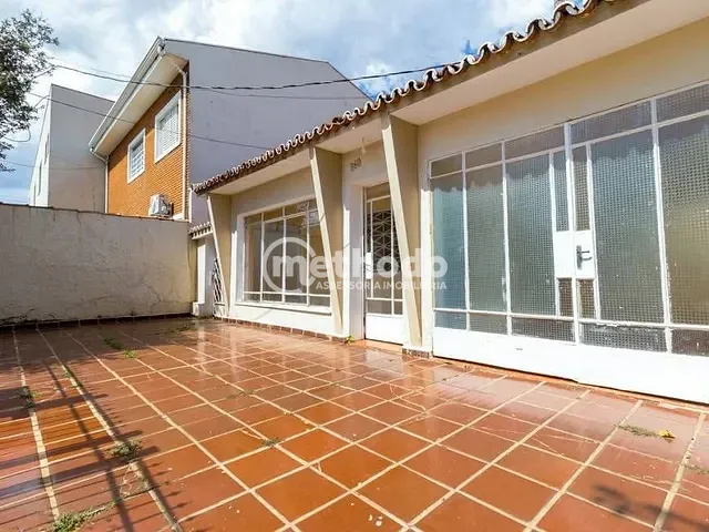 Casa com 300m² 3 quartos e 2 banheiros, à venda, no bairro Jardim Chapadão em Campinas