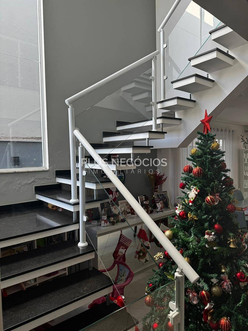 Casa à venda com 3 quartos, 176m² - Foto 19