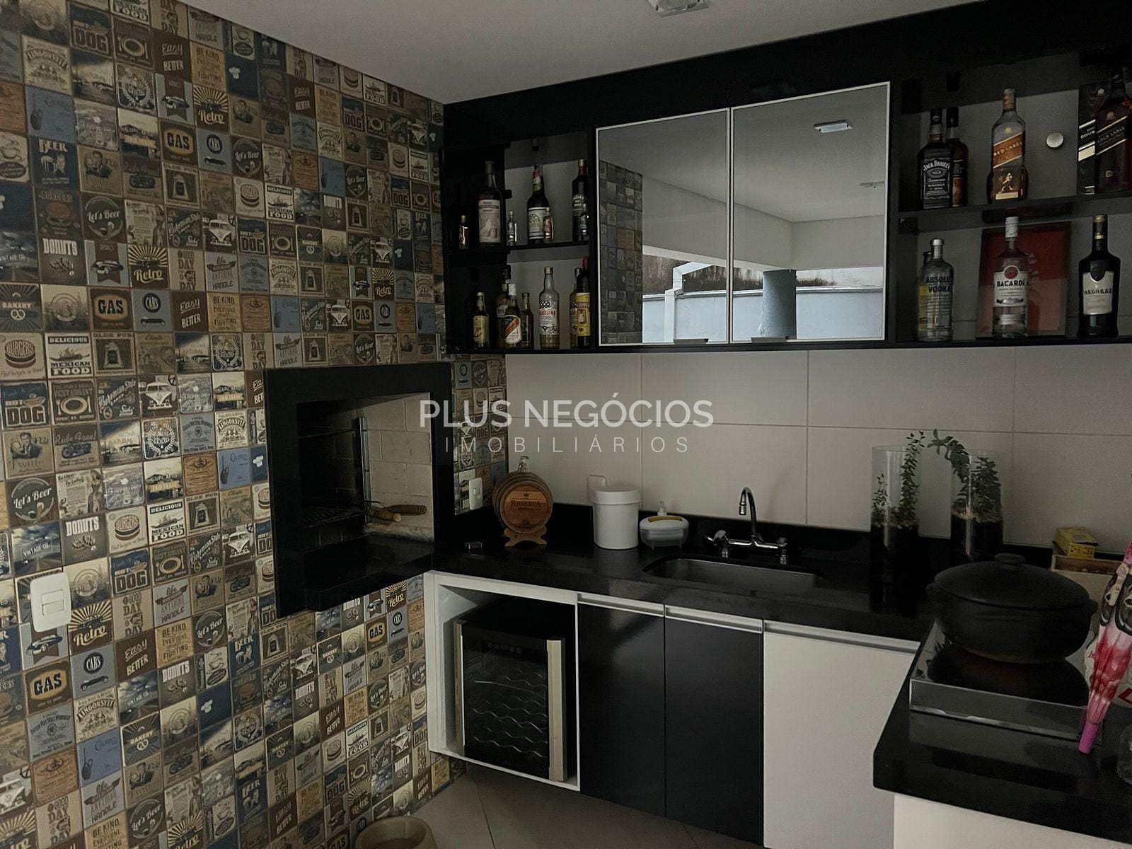 Casa à venda com 3 quartos, 176m² - Foto 9
