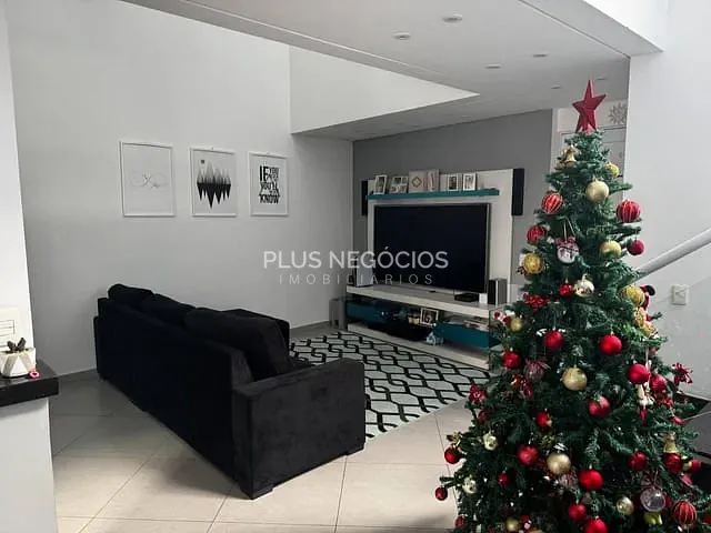 Casa com 200m² 3 quartos e 3 banheiros, à venda, no bairro Wanel Ville em Sorocaba