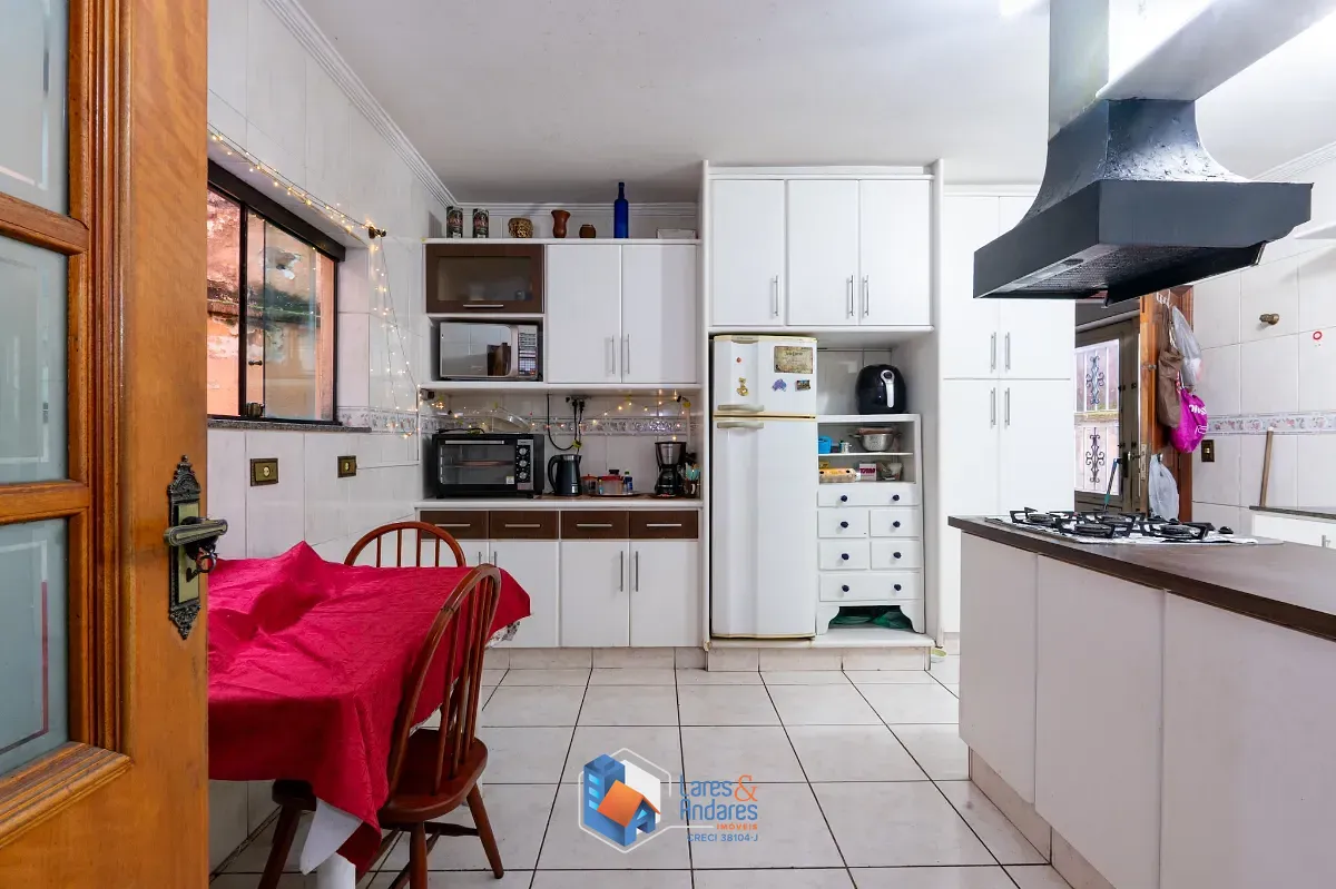 Casa, 4 quartos, 230 m² - Foto 28