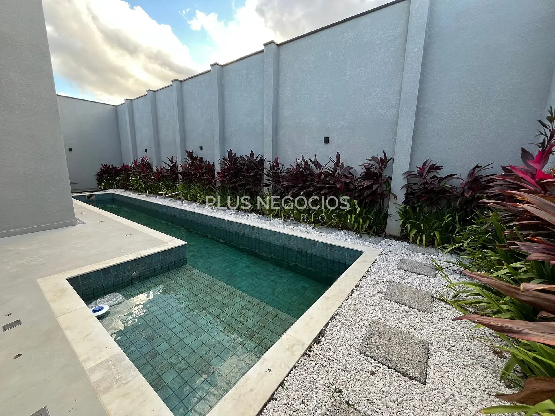 Casa, 3 quartos, 325 m² - Foto 13
