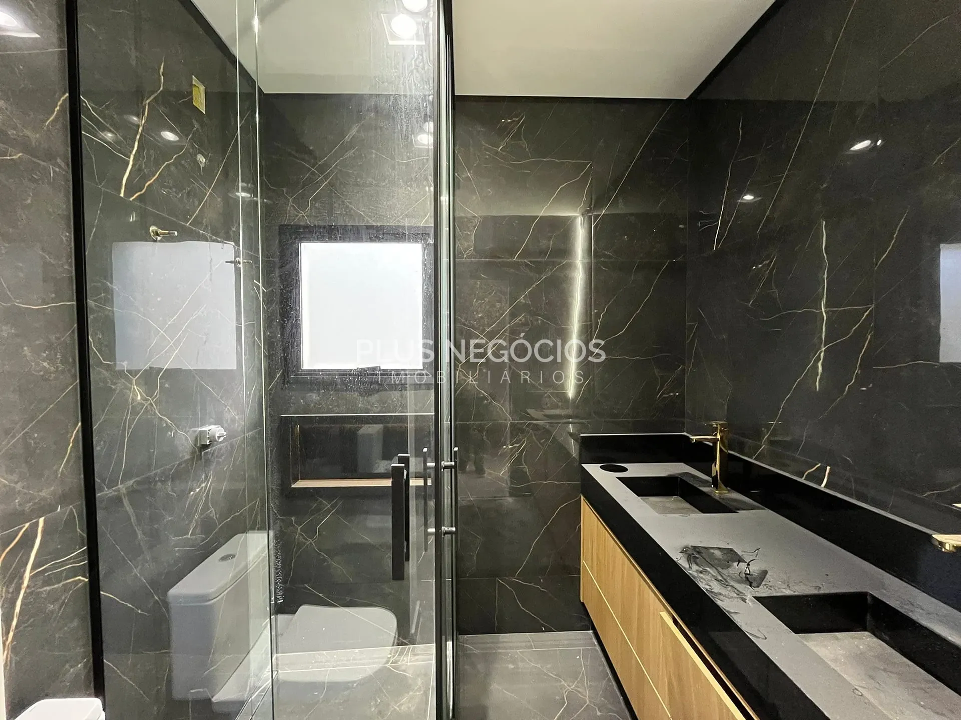 Casa, 3 quartos, 325 m² - Foto 22