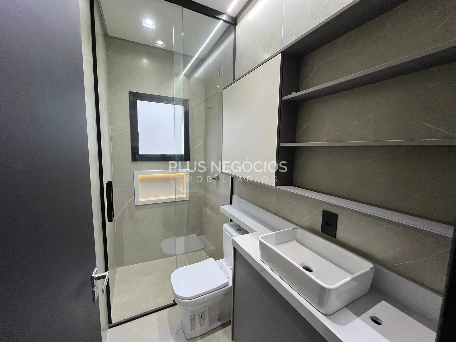 Casa, 3 quartos, 325 m² - Foto 23