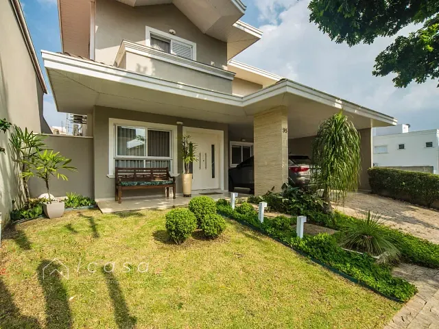 Casa com 264m² 4 quartos e 5 banheiros, à venda, no bairro Urbanova em São José dos Campos