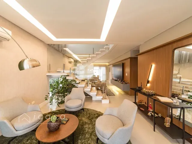 Casa com 264m² 4 quartos e 5 banheiros, à venda, no bairro Urbanova em São José dos Campos
