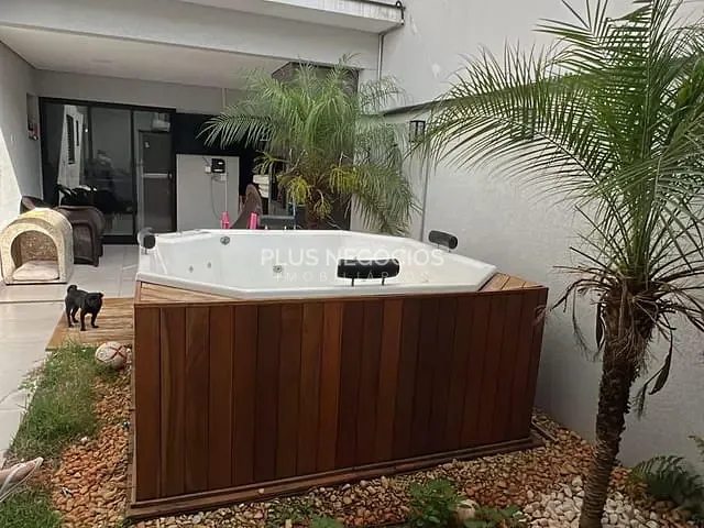 Casa com 280m² 3 quartos e 4 banheiros, à venda, no bairro Wanel Ville em Sorocaba