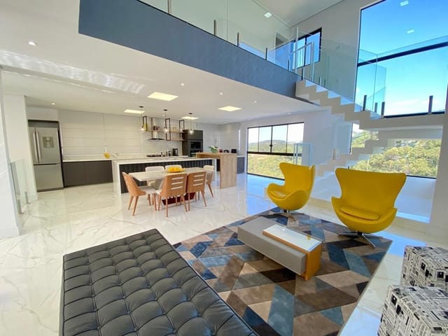 Casa com 450m² 3 quartos e 6 banheiros, à venda, no bairro Colinas de Parnaíba I em Santana de Parnaíba
