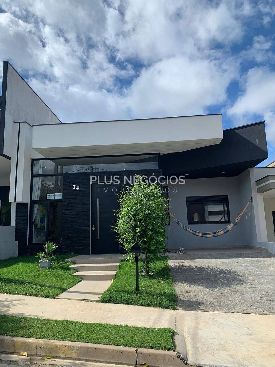 Casa à venda com 3 quartos, 124m² - Foto 2