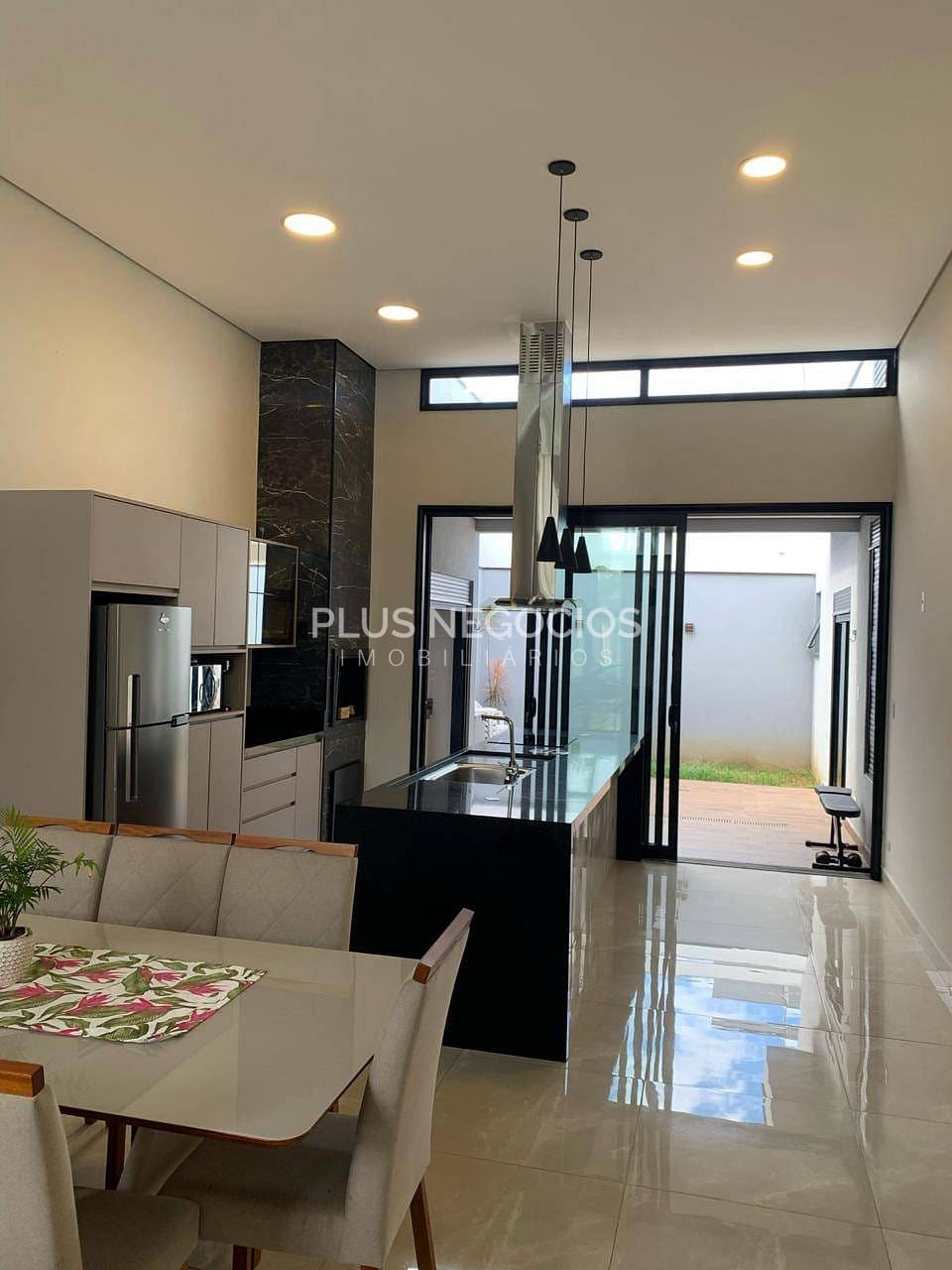 Casa à venda com 3 quartos, 124m² - Foto 22