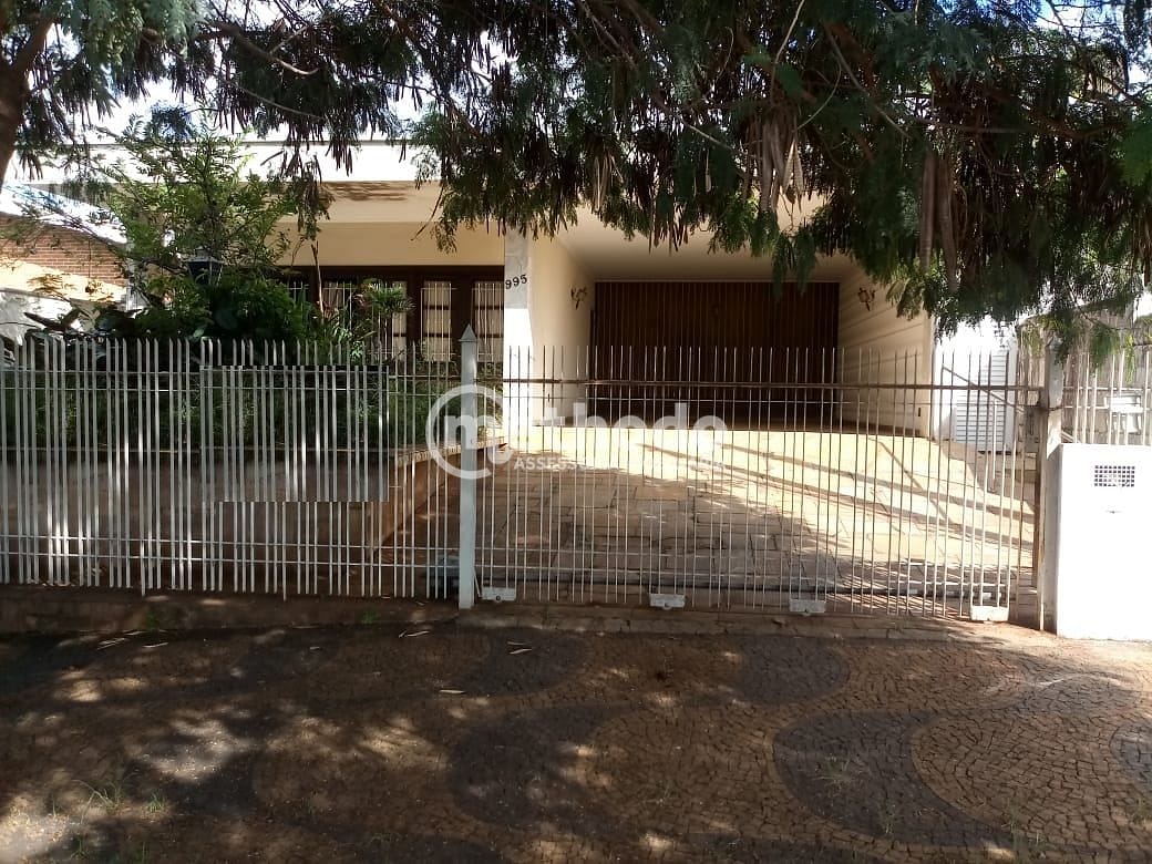 Casa, 3 quartos, 274 m² - Foto 1