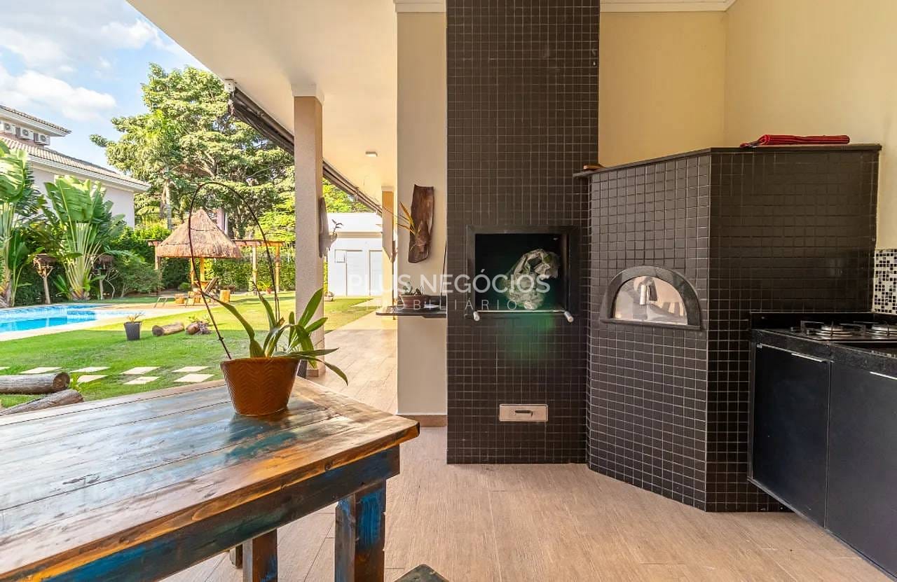 Casa à venda com 3 quartos, 285m² - Foto 13
