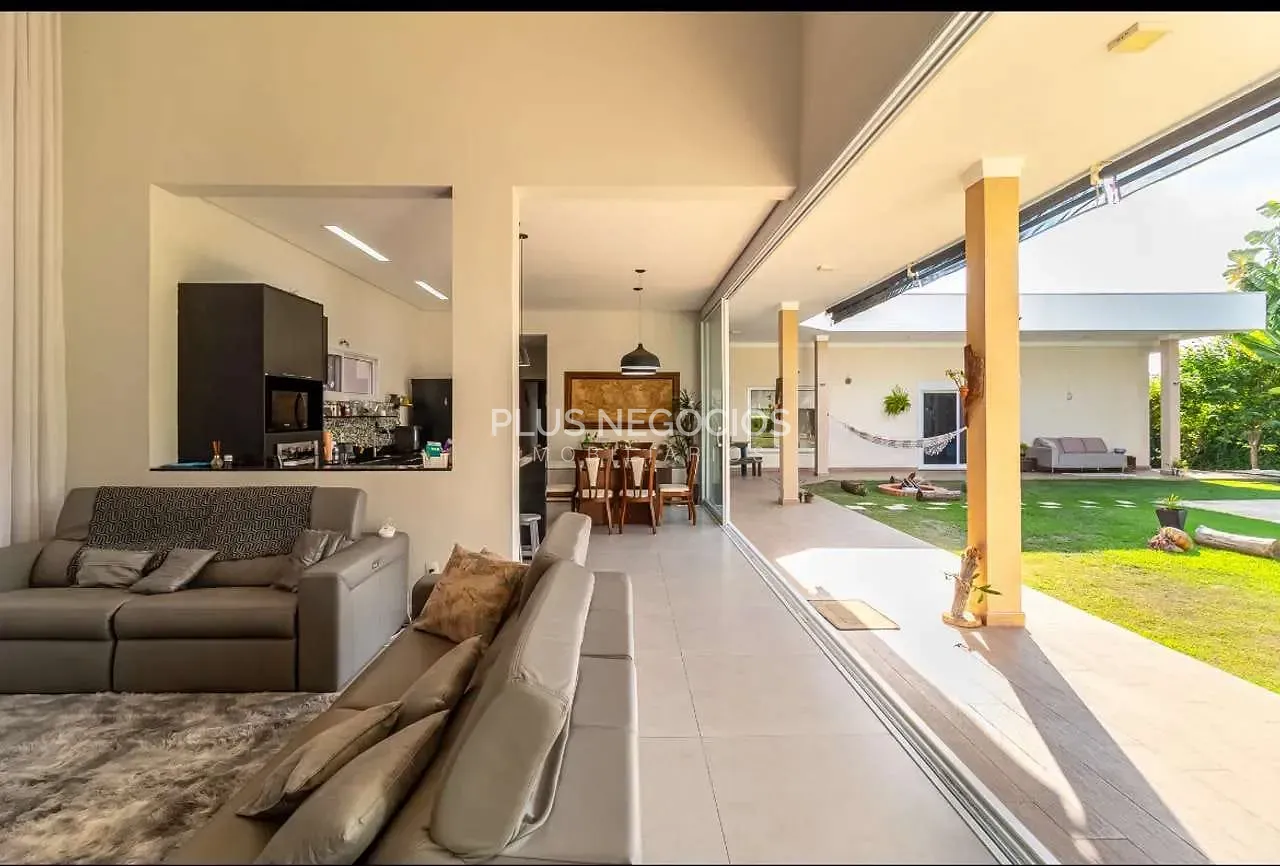 Casa, 3 quartos, 285 m² - Foto 2