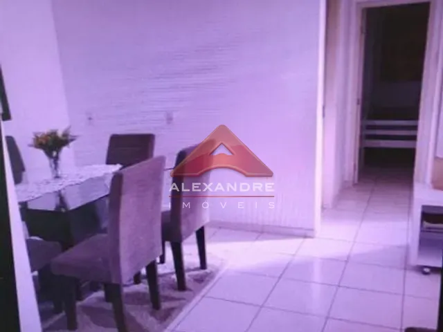 Casa com 124m² 3 quartos e 1 banheiro, à venda, no bairro Eugênio de Mello em São José dos Campos