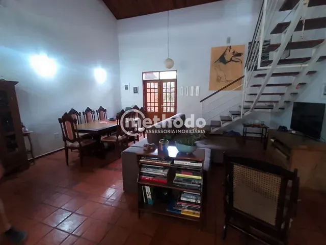 Casa com 568m² 4 quartos e 5 banheiros, à venda, no bairro Caminhos de San Conrado em Campinas