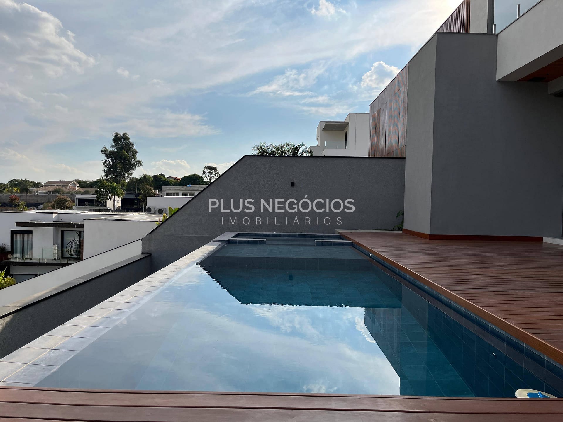 Casa à venda com 5 quartos, 400m² - Foto 55