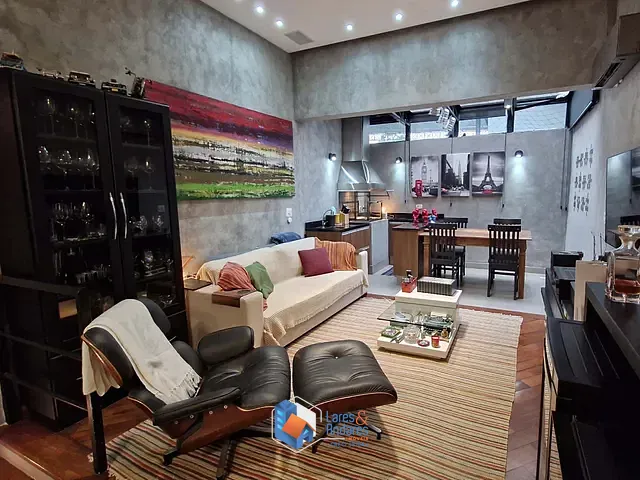 Casa com 1500m² 2 quartos e 3 banheiros, à venda, no bairro Real Parque em São Paulo