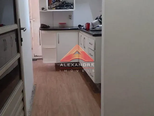 Casa com 143m² 2 quartos e 1 banheiro, à venda, no bairro Jardim das Paineiras II em São José dos Campos