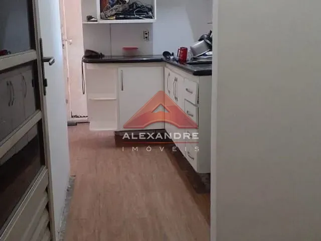 Casa com 143m² 2 quartos e 1 banheiro, à venda, no bairro Jardim das Paineiras II em São José dos Campos