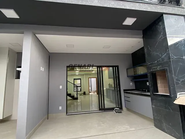 Sobrado com 130m² 3 quartos e 3 banheiros, à venda, no bairro Jardim Pau Preto em Indaiatuba