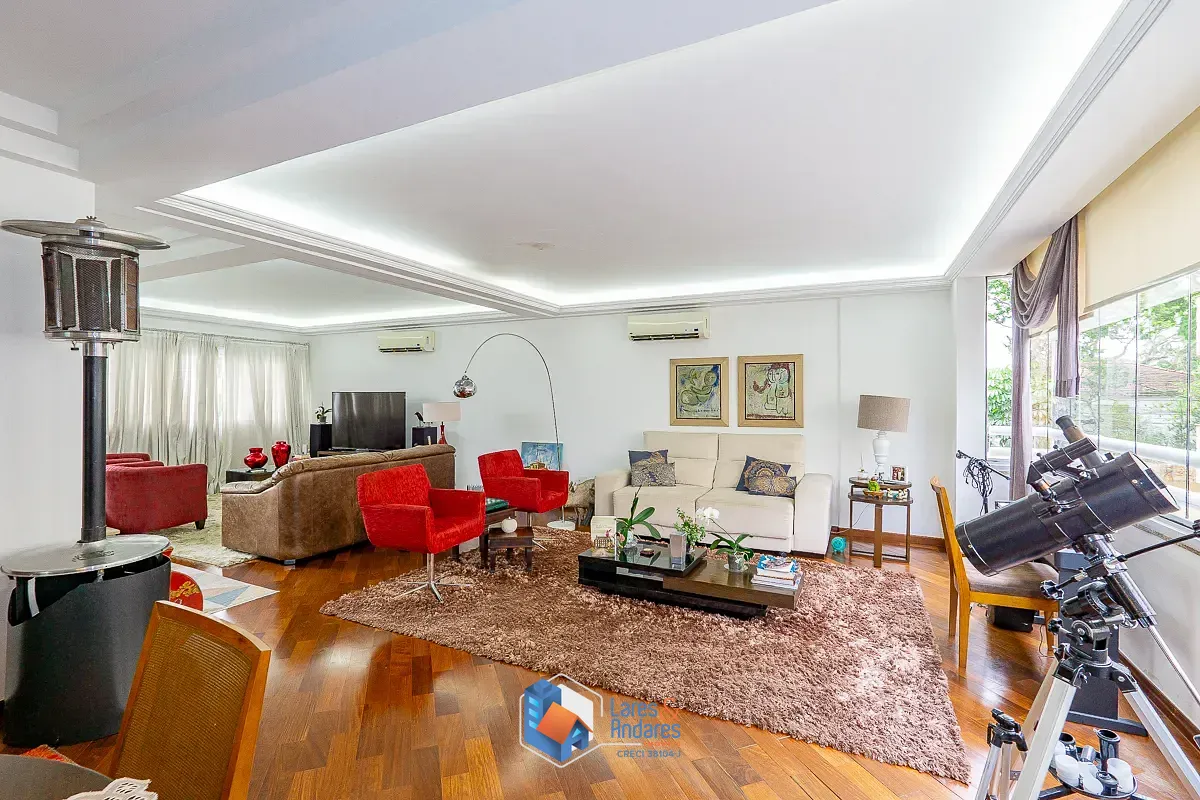 Casa, 4 quartos, 390 m² - Foto 1