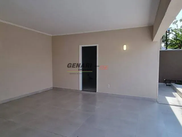 Casa com 250m² 3 quartos e 2 banheiros, à venda, no bairro Jardim Morada do Sol em Indaiatuba