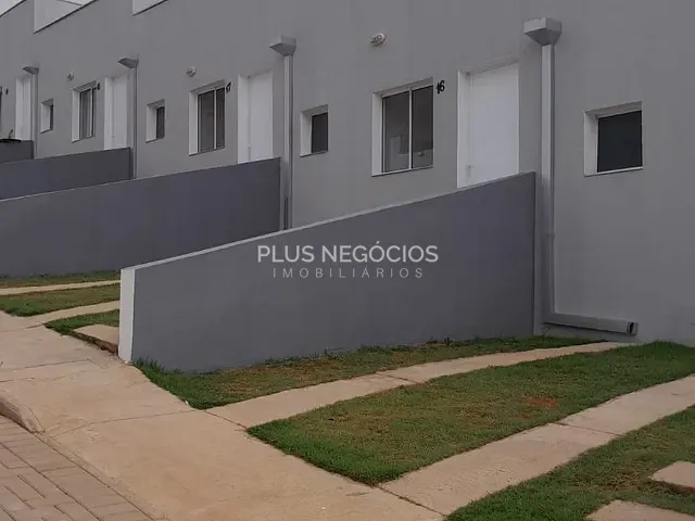 Casa com 50m² 2 quartos e 1 banheiro, à venda, no bairro Jardim Maria Lúcia em Votorantim