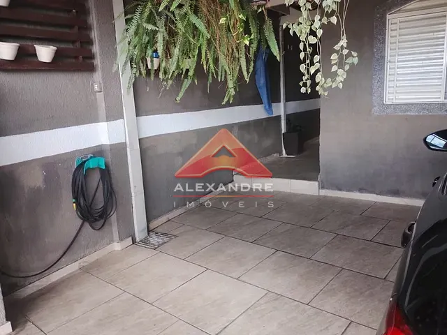 Casa com 130m² 3 quartos e 1 banheiro, à venda, no bairro Jardim Santa Inês I em São José dos Campos