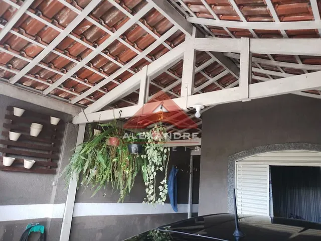 Casa com 130m² 3 quartos e 1 banheiro, à venda, no bairro Jardim Santa Inês I em São José dos Campos